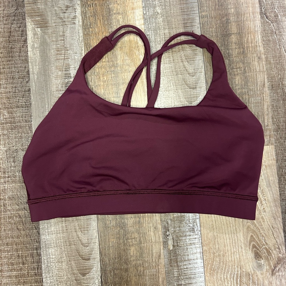 NWOT Lululemon women’s sports bra